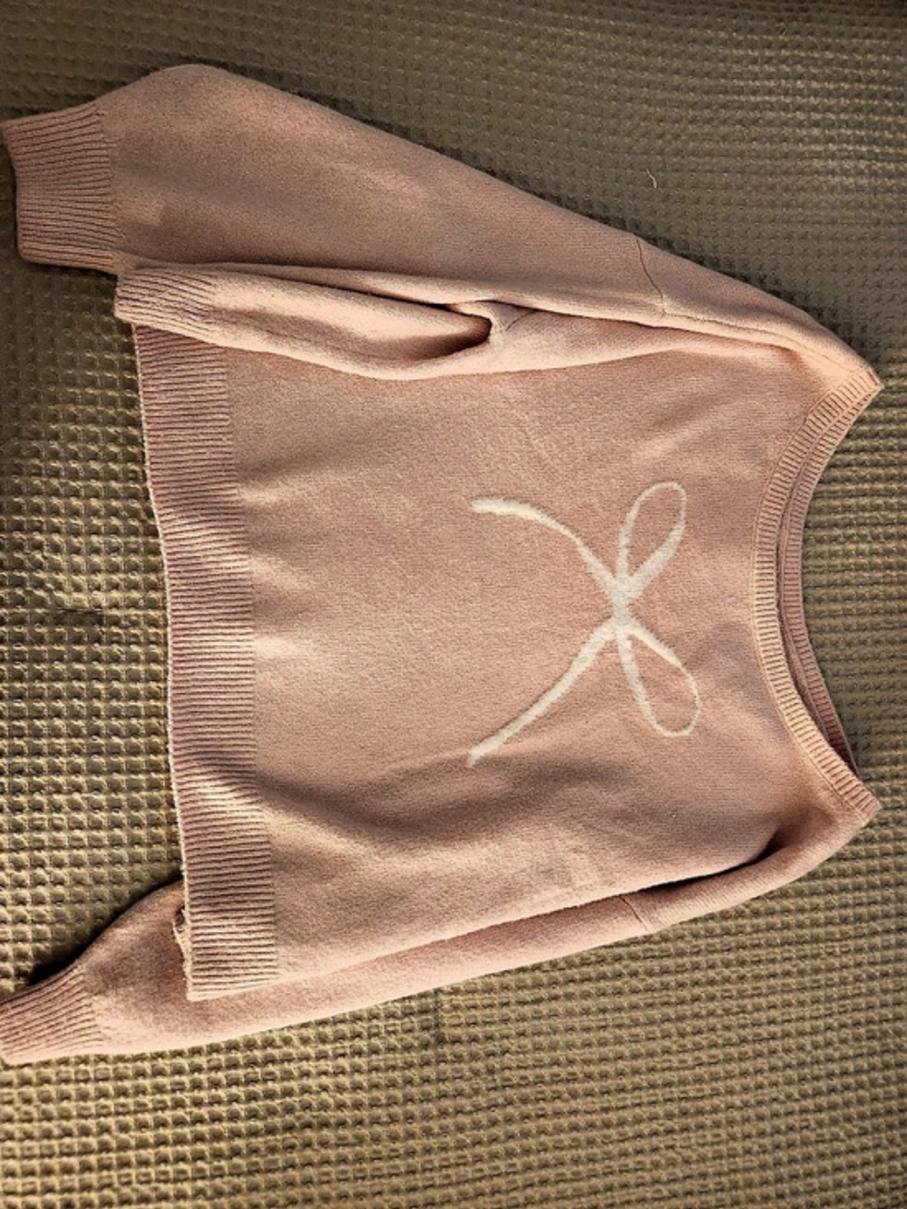 Hollister Pink Off-the-Shoulder Bow Graphic Sweater Pink Size L